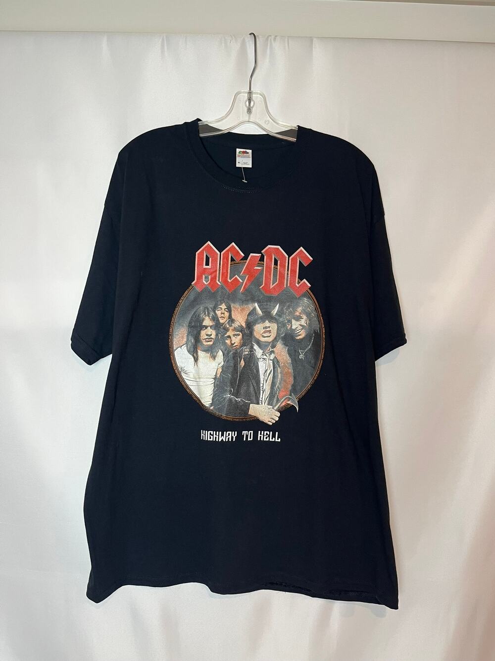 AC/DC Highway to Hell Graphic Tee — XL